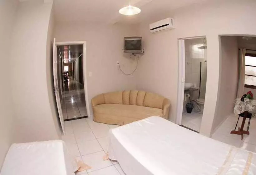 Hotelli Calixtro