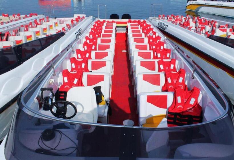 ホテル El Gamonal   Paracas