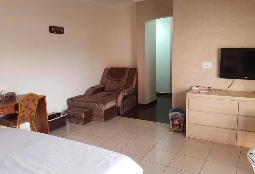 هتل Golden Plazza