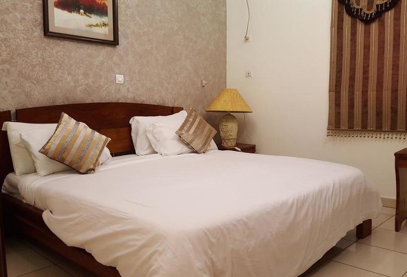 هتل Golden Plazza