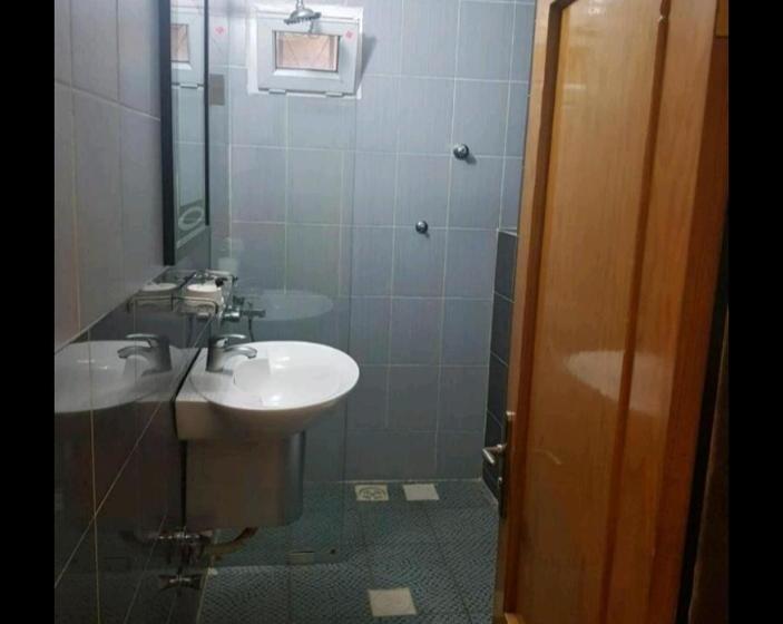 هتل Golden Plazza