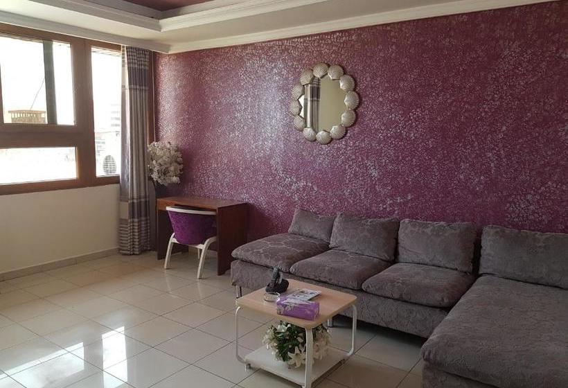 هتل Golden Plazza