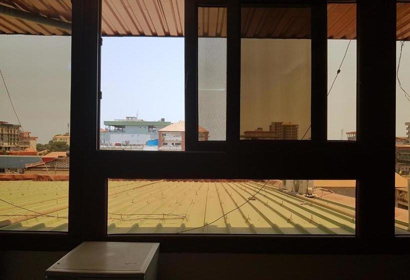 هتل Golden Plazza