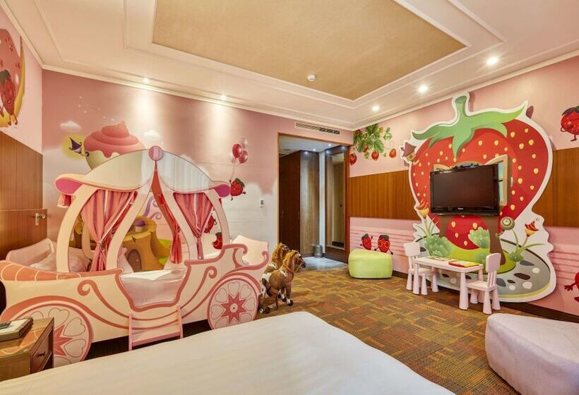 هتل Golden Tulip Aesthetics