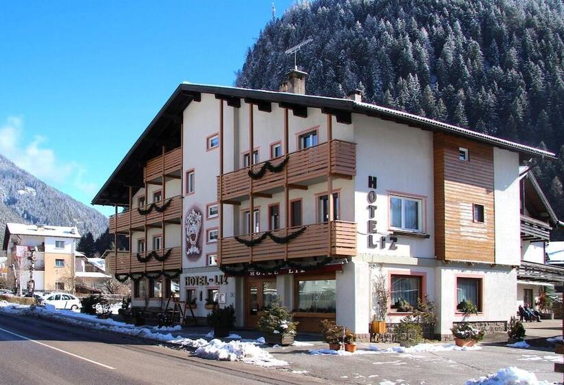 Liz Hotel & Apartments