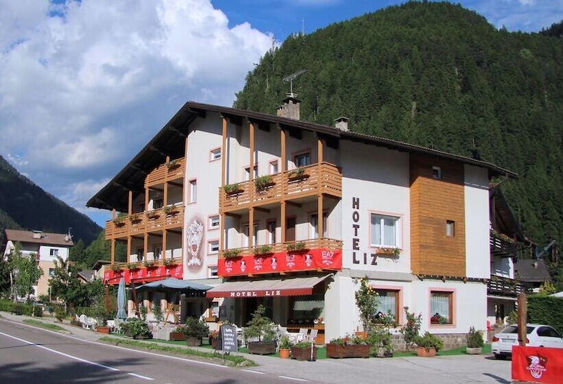 Liz Hotel & Apartments