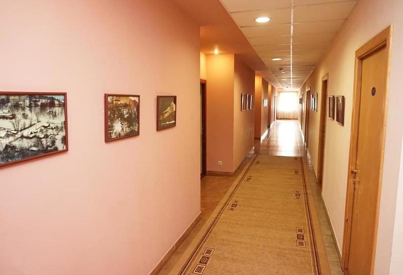 בית מלון כפרי Zolotoy Telenok