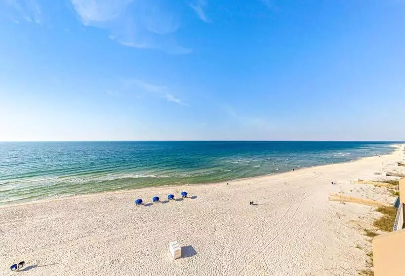 Crystal Shores West 202