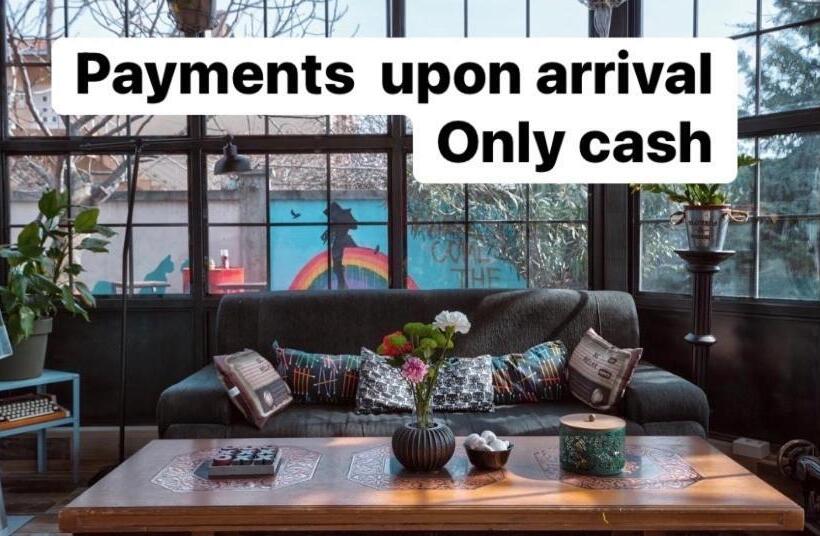 هاستل Q Podgorica Beds,rooms And More