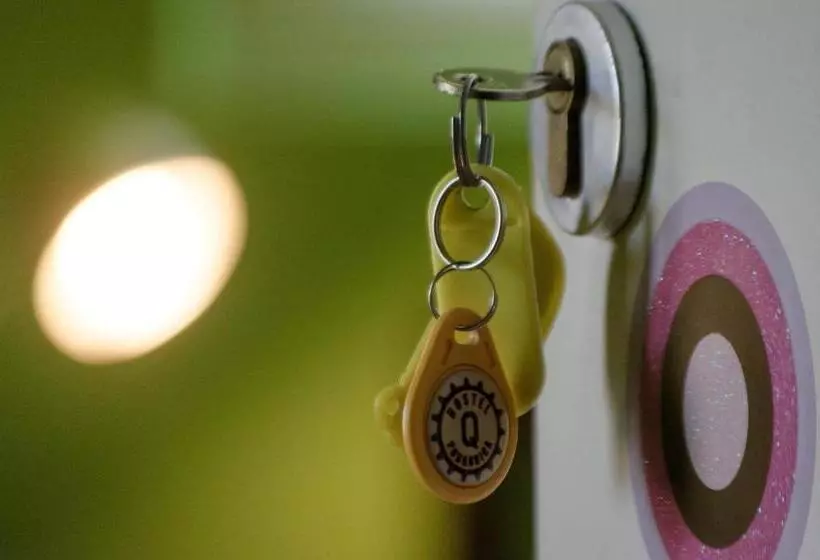 هاستل Q Podgorica Beds,rooms And More