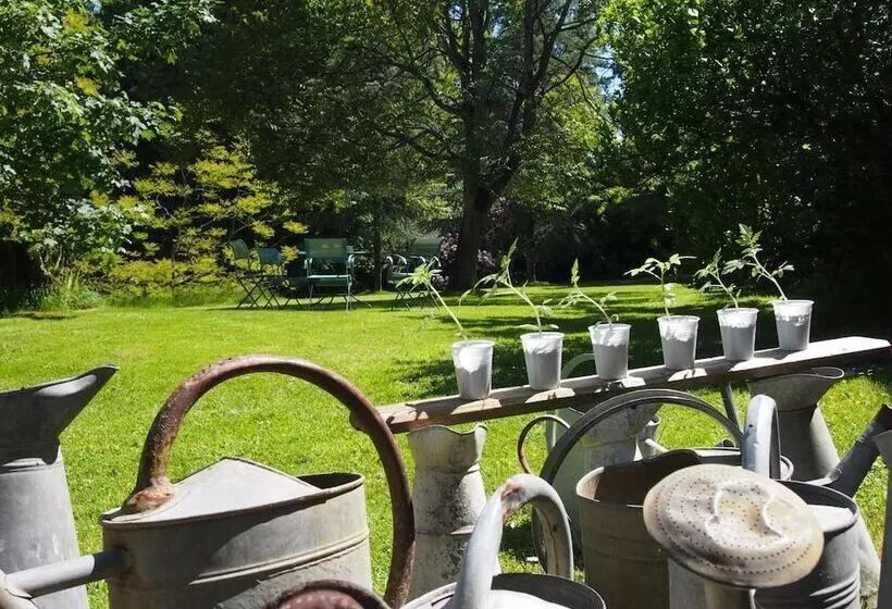 ベッドアンドブレックファースト Manoir De Pommery