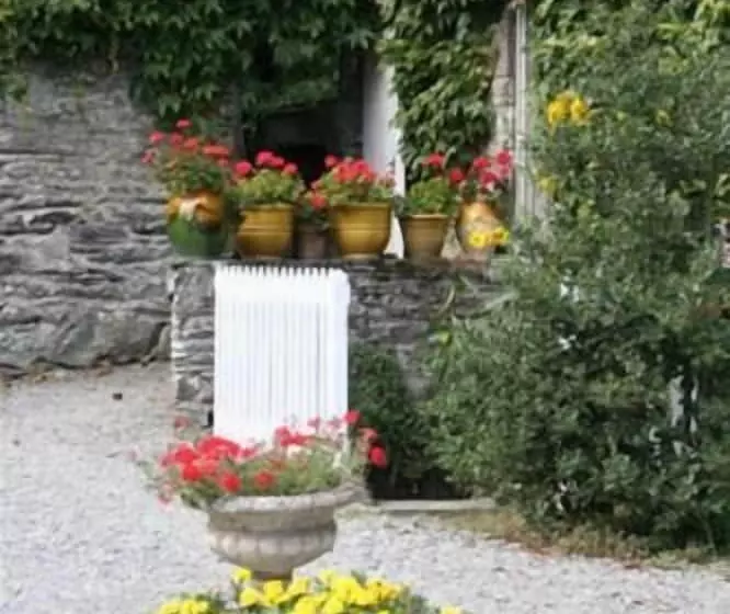 ベッドアンドブレックファースト Manoir De Pommery