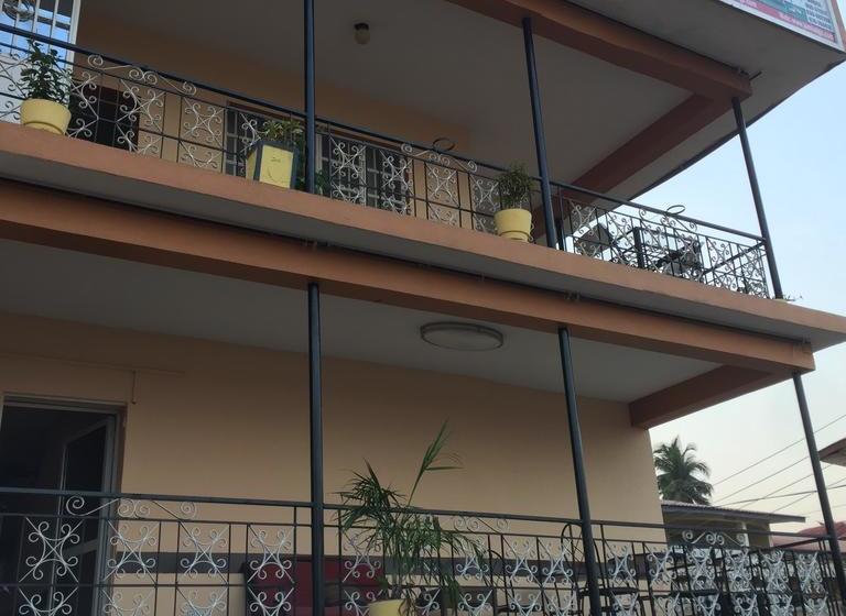 تختخواب و صبحانه The Jam Lodge