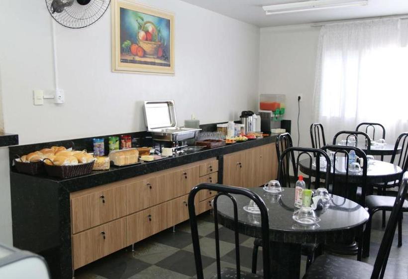 בית מלון כפרי Chaves