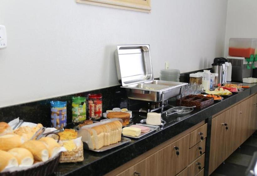 בית מלון כפרי Chaves