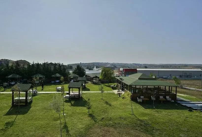 ホテル Garden Silivri