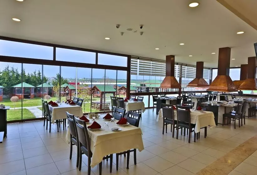 ホテル Garden Silivri