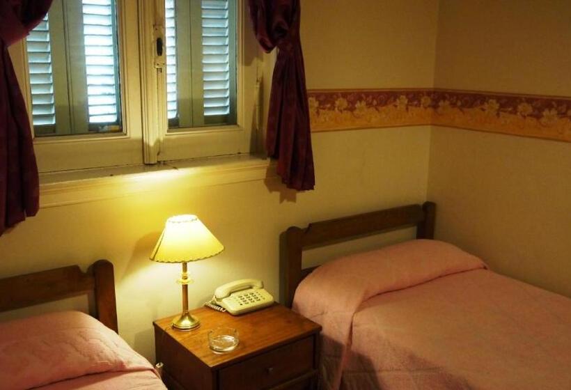 هتل Gran Sarmiento