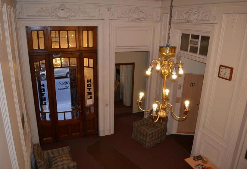 هتل Gran Sarmiento