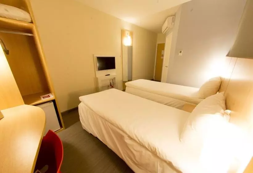 ホテル Ibis Aracruz