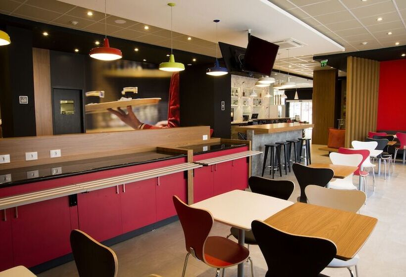 בית מלון כפרי Ibis Aracruz