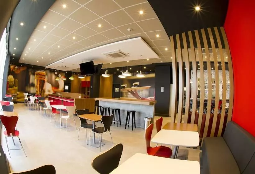 ホテル Ibis Aracruz