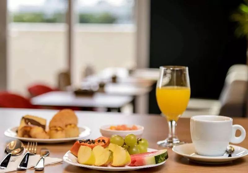 ホテル Ibis Fortaleza Centro De Eventos