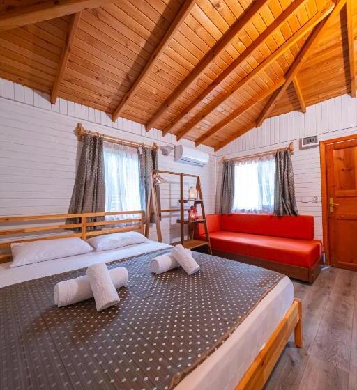 هتل Koala Bungalows