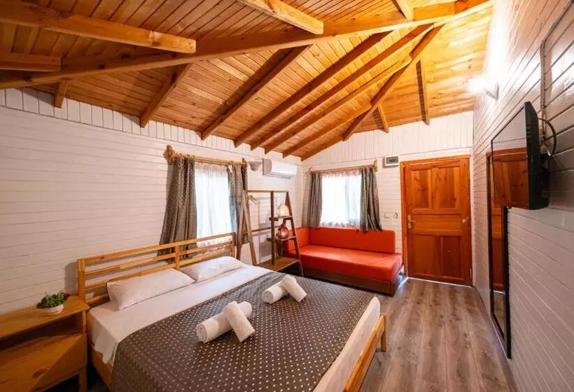 هتل Koala Bungalows