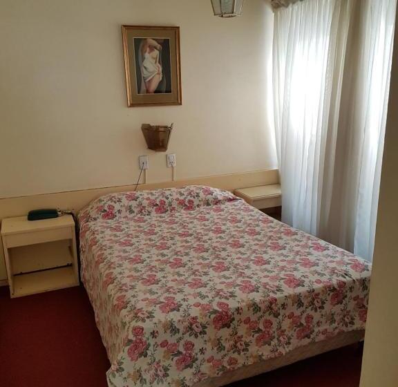 فندق Nuevo Castillo