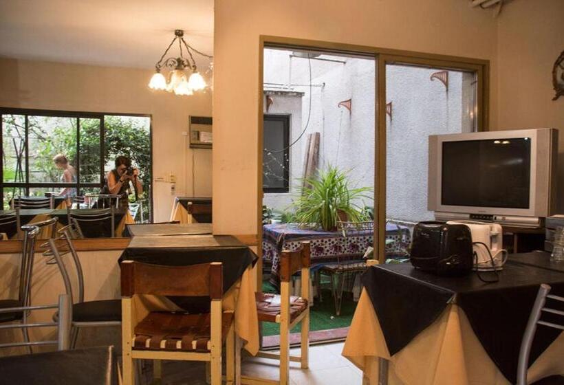 فندق Nuevo Castillo