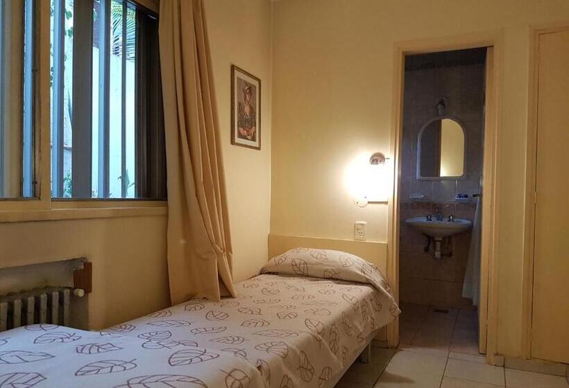 فندق Nuevo Castillo