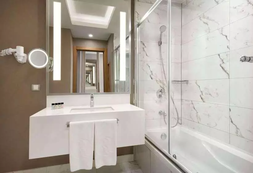 هتل Ramada Plaza By Wyndham Konya