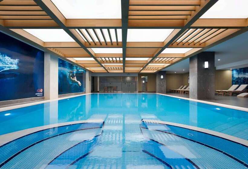 호텔 Ramada Plaza By Wyndham Konya