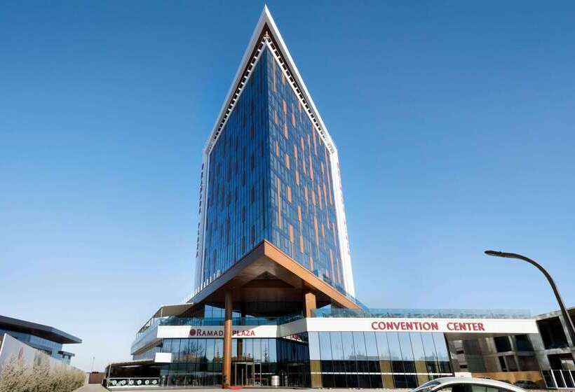 호텔 Ramada Plaza By Wyndham Konya