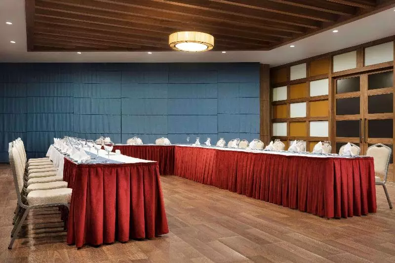 هتل Ramada Plaza By Wyndham Konya