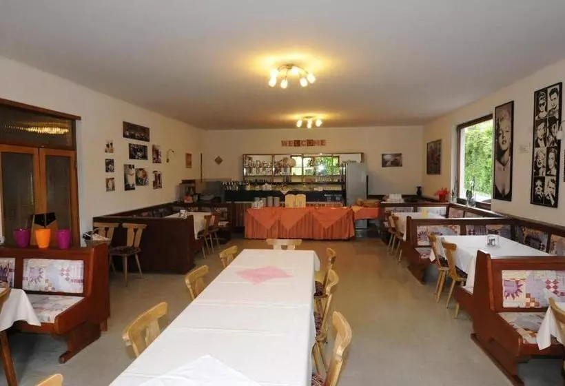 Hotelli Reichmann
