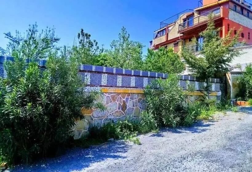 Hotelli Tasev Butik