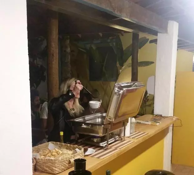 Maracujá Hostel
