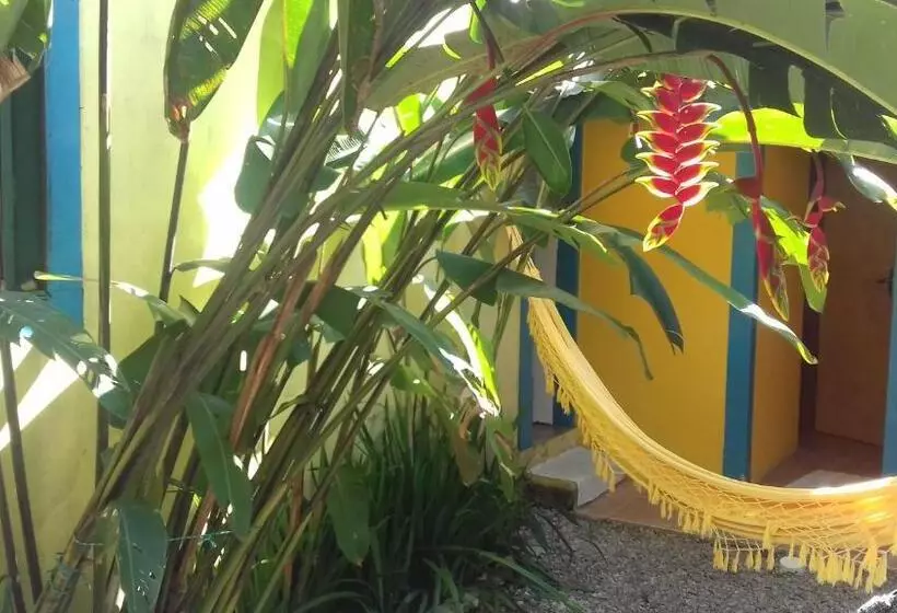 Maracujá Hostel