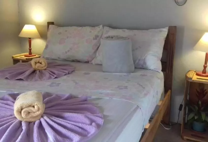Maracujá Hostel