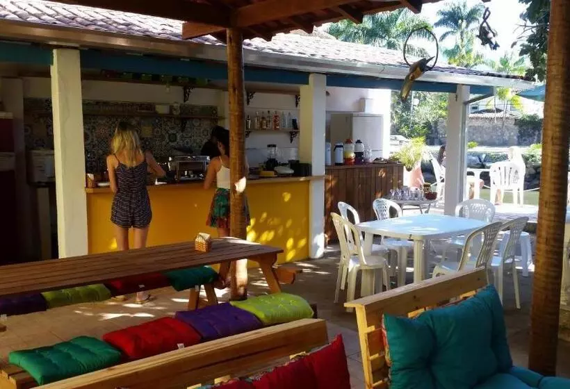 Maracujá Hostel