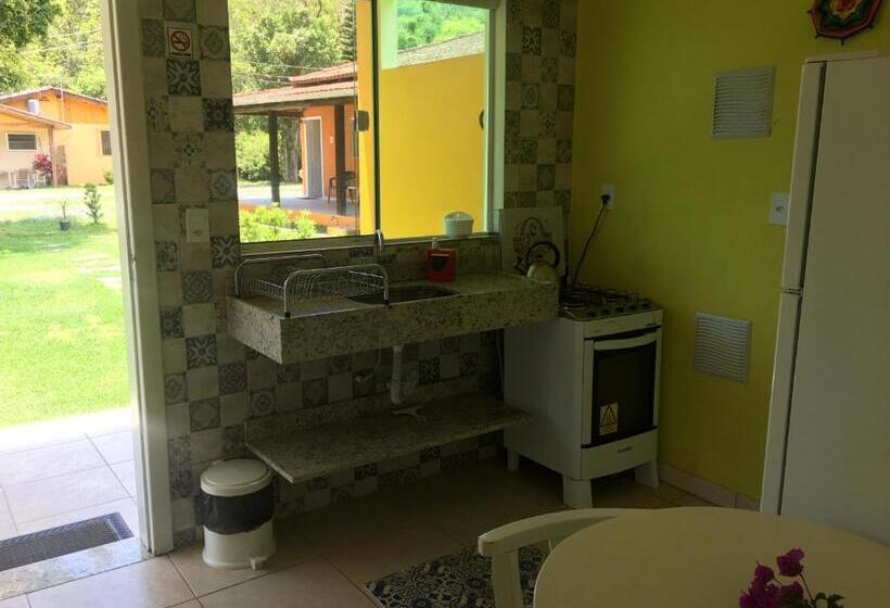 צימר Refúgio Do Bosque