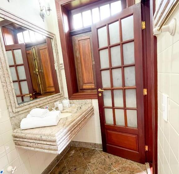 ホテル Aroso Paço