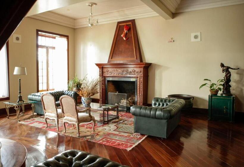 ホテル Aroso Paço