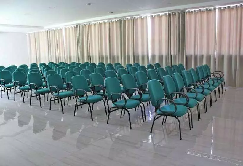 ホテル Centralle Sorocaba