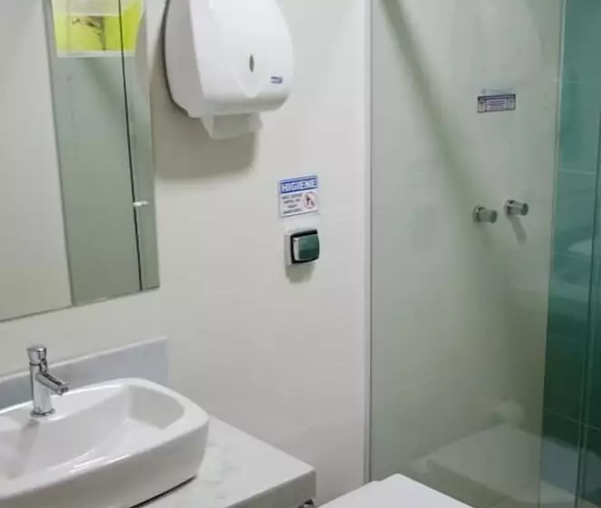 ホテル Centralle Sorocaba