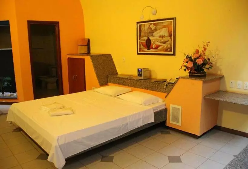 Hotelli Green Village