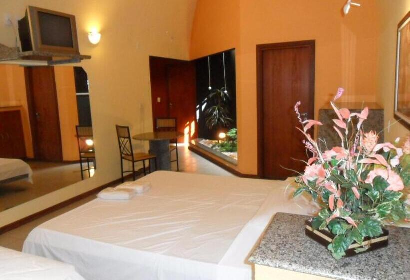 酒店 Green Village