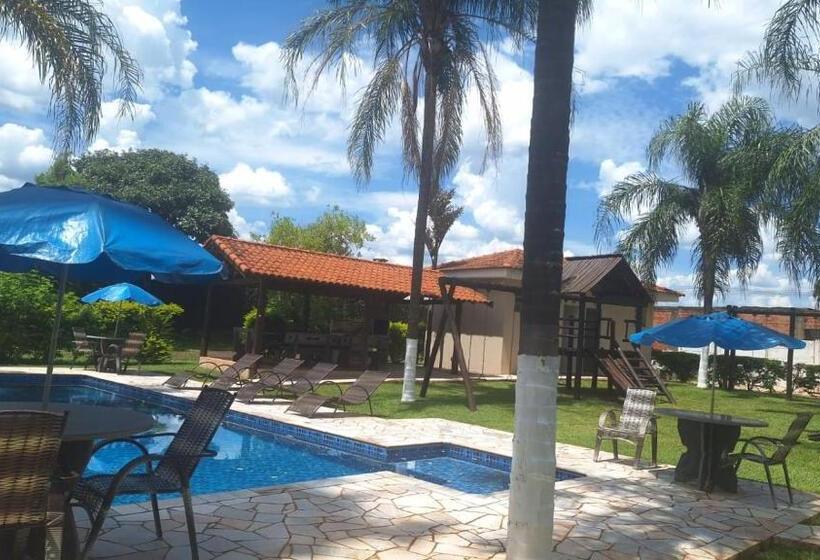 酒店 Green Village